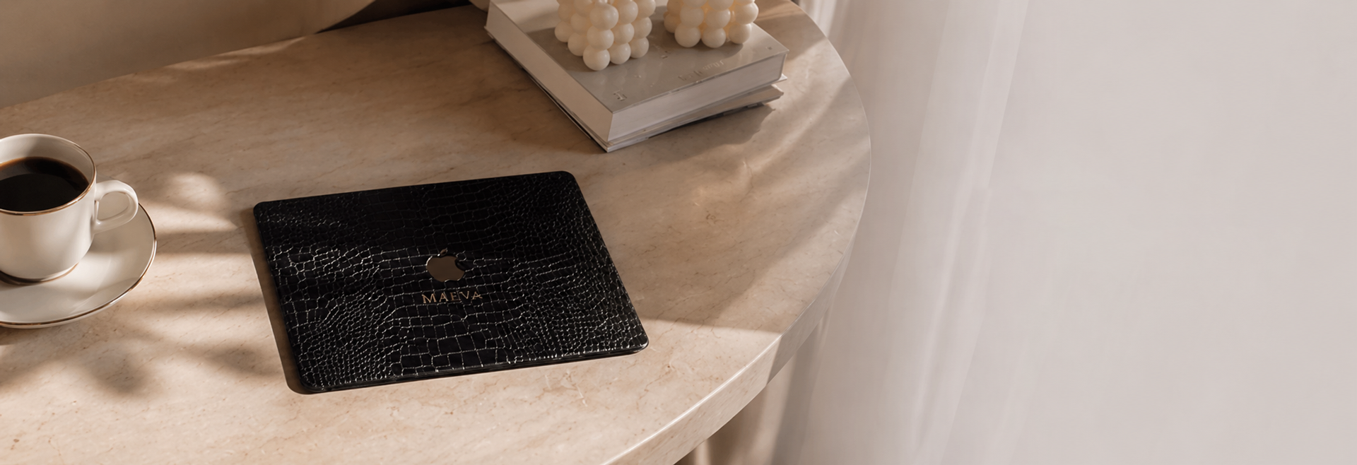 slider image slider_item_GFrY4f